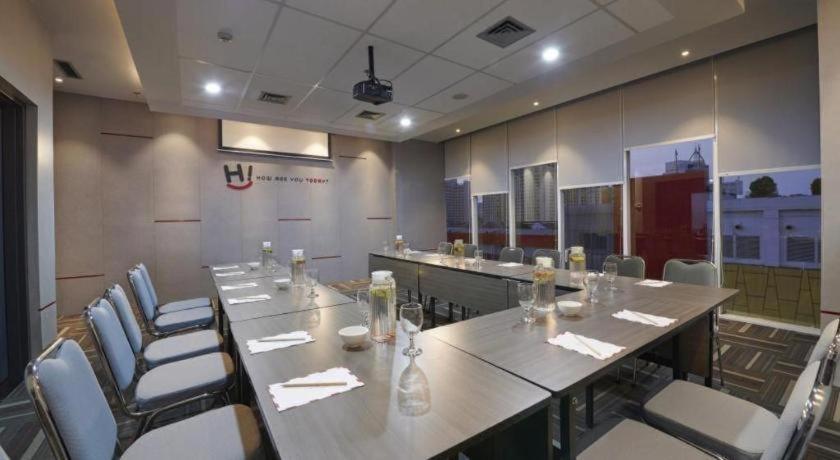 Hi Hotel Senen ジャカルタ エクステリア 写真